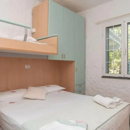 Angelica Trilo 2 Apartman