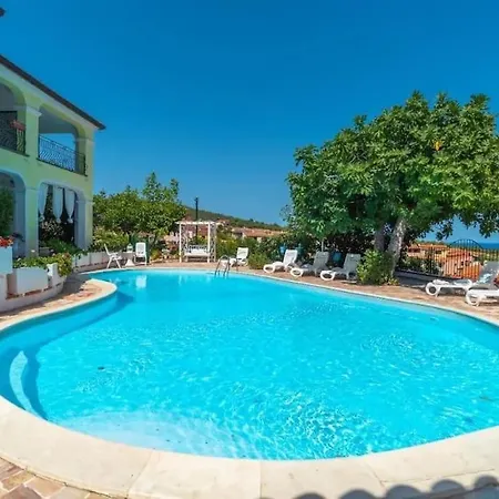 Angelica Trilo 2 Apartman Budoni