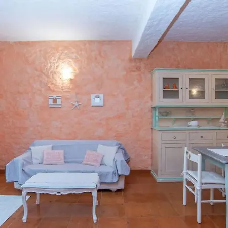Angelica Trilo 2 Apartman *