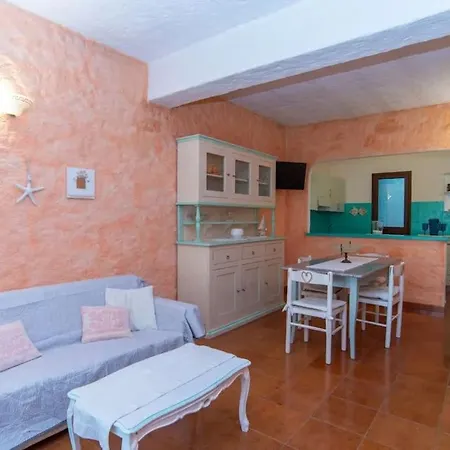 Angelica Trilo 2 Apartman Budoni